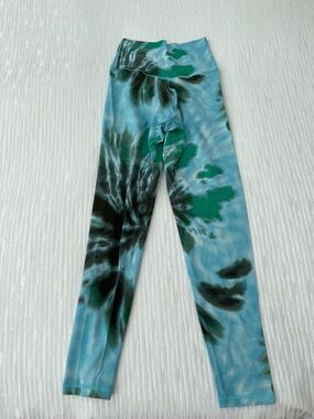 Aerie offline real me cross over Blue & Green Tie-Dye Leggings